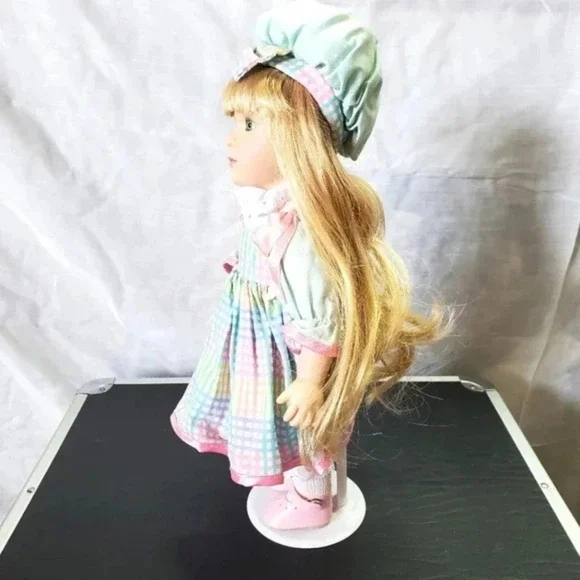 VINTAGE | Porcelain Doll sz 14" Tall - Picture 8 of 9